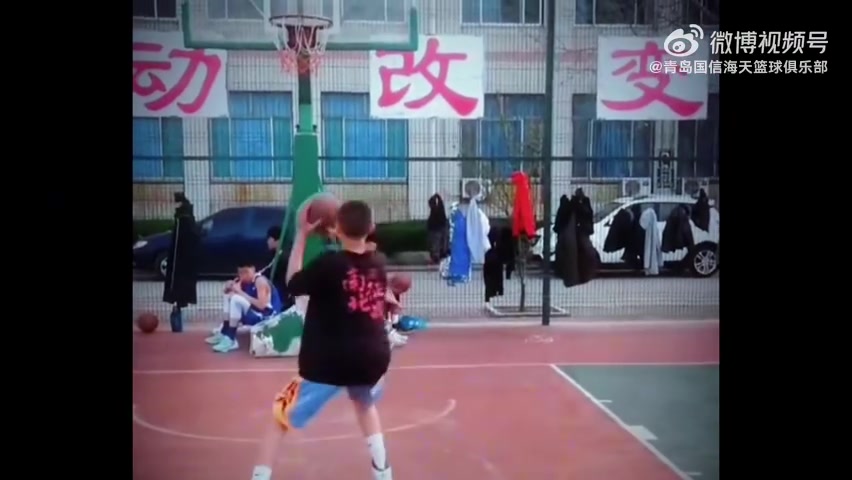 杨瀚森在参加NBA球队试训 一旦有最新信息 会第一时间跟大家分享